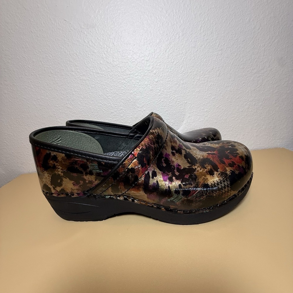 NEW Box Dansko XP 2.0 Clog Multi Color Leopard Swirl Nurse Doctor EU 38 US 7.5/8 - Picture 14 of 16